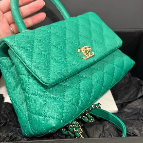 CHANEL Green Caviar Coco Top Handle Flap Bag Small GHW - Picture 4 of 15